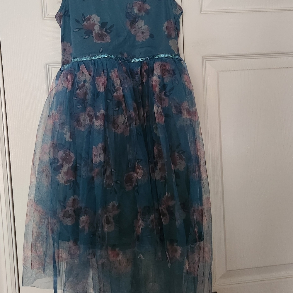Flower,  dressy dress.